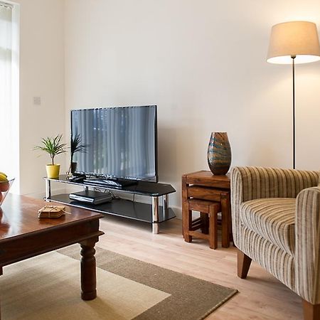 Stockley Apartments West Drayton  Экстерьер фото